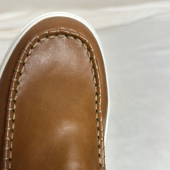 Izod Brown and White Loafers Sleek Slip-On Design - Picture 9 of 11